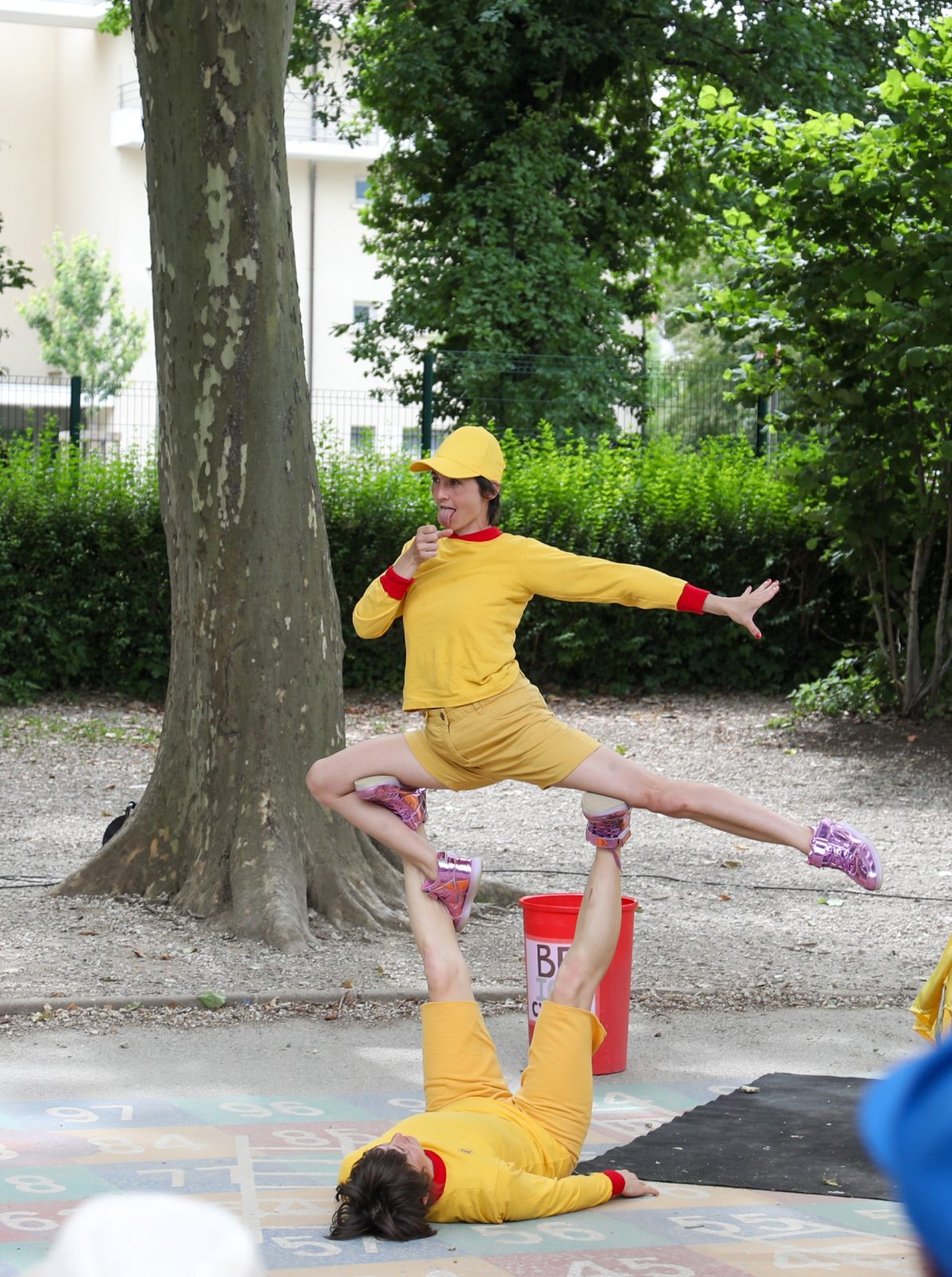 SEMAINE 5 – PAM Be Ice Cycle credit Zirkus Morsa