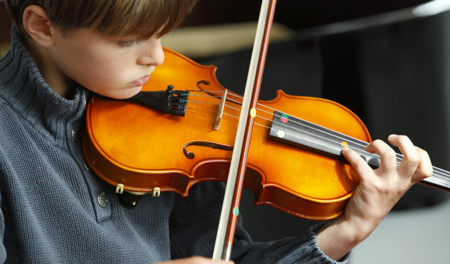 VIOLON-885×520-3