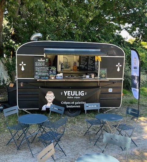 yeulig-creperie-plage-kerleven